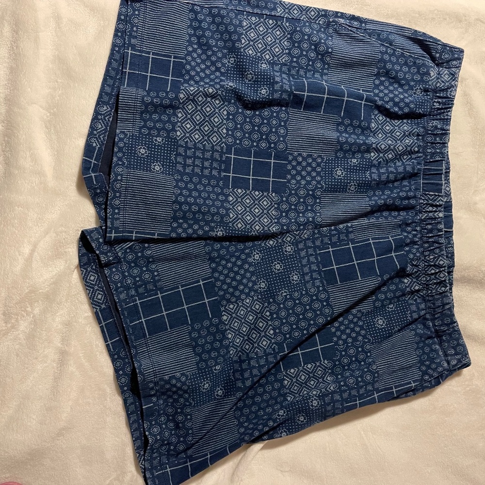 Womans plus shorts